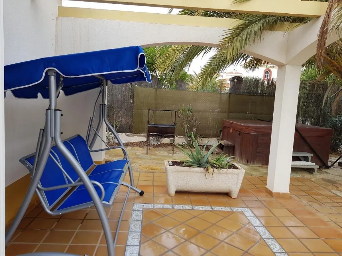 Villa Dwarika, Home Away From Home - Private Heated Pool Caleta De Fuste
